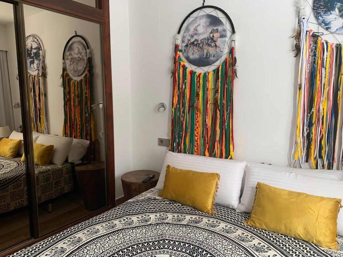 Bed and Breakfast Ibiza Paradise à Santa Eulària des Riu Extérieur photo