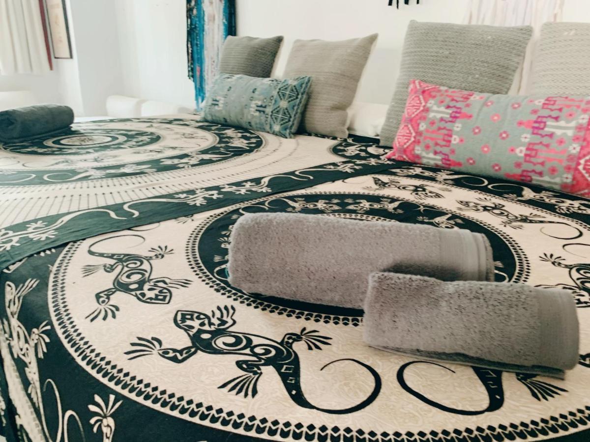 Bed and Breakfast Ibiza Paradise à Santa Eulària des Riu Extérieur photo