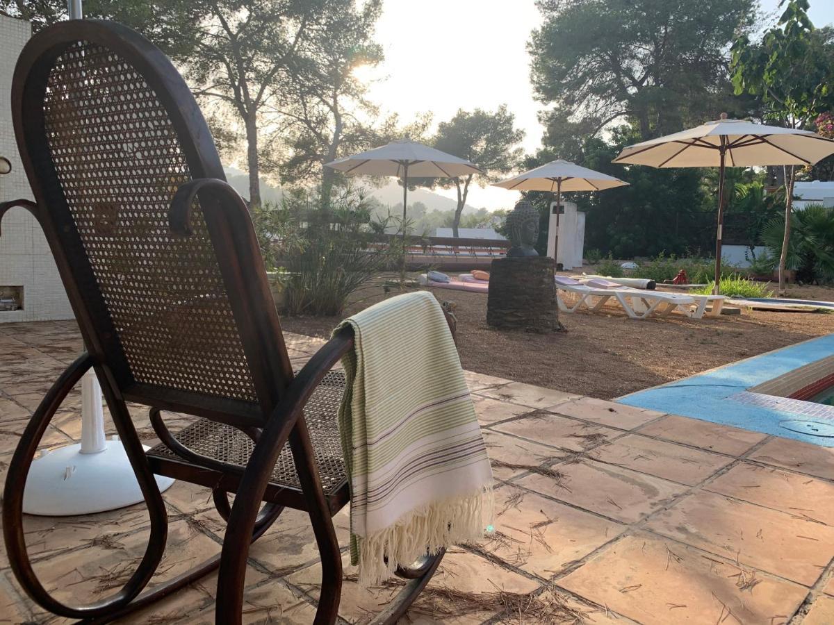 Bed and Breakfast Ibiza Paradise à Santa Eulària des Riu Extérieur photo